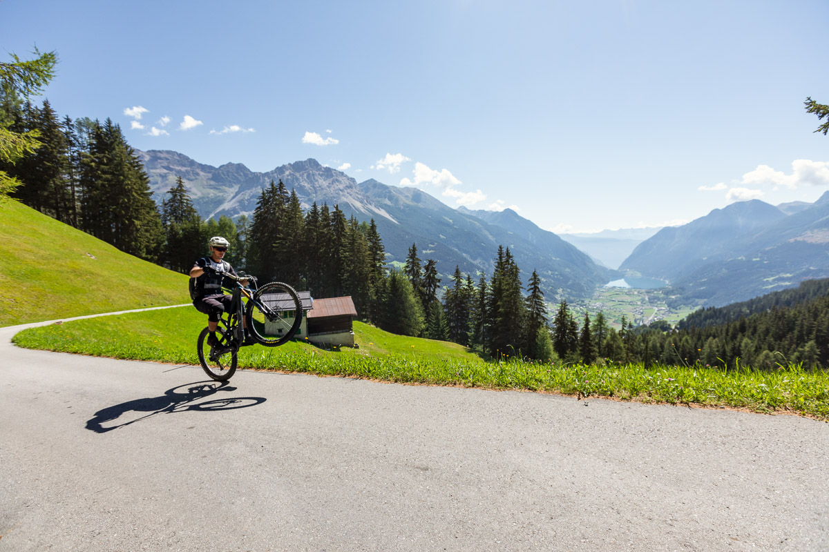 mtb-tour-altarezia-up-down-12