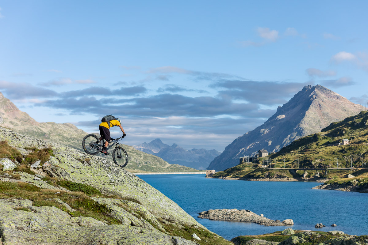 mtb-tour-altarezia-up-down-7