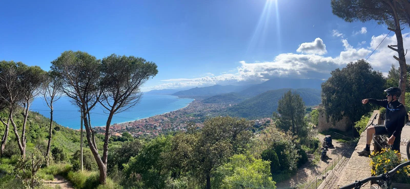 Trail overlooking the sea in the Finale Ligure region